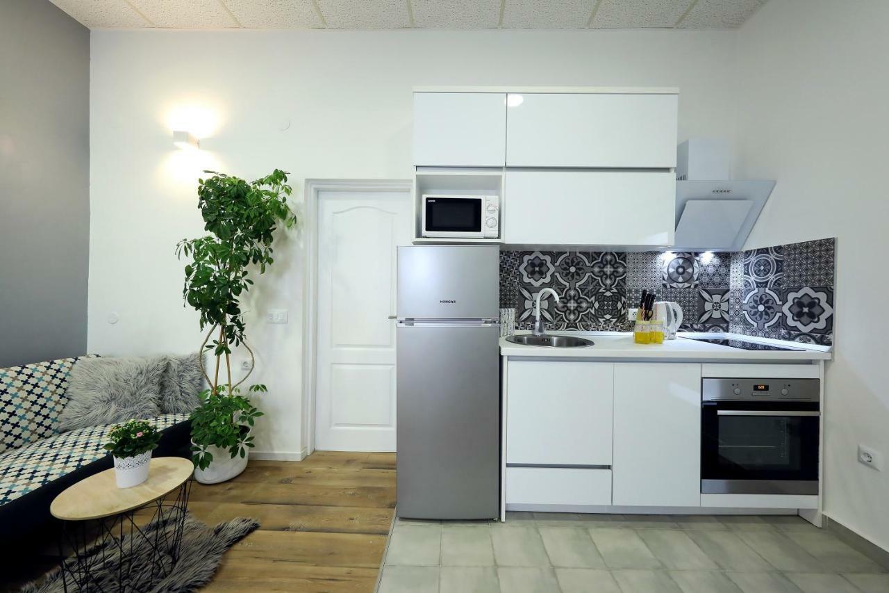 זאדאר Studio Apartman Summer Flower מראה חיצוני תמונה