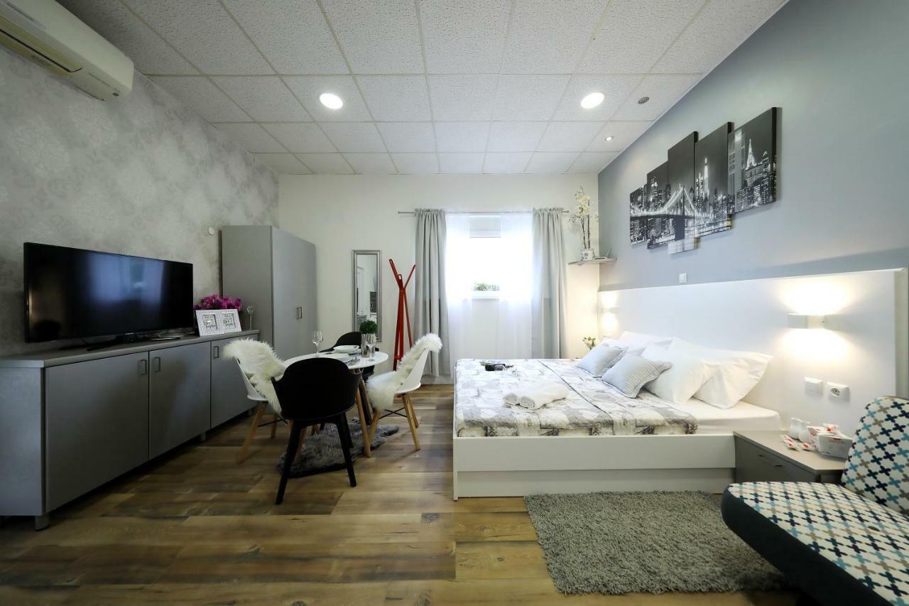 זאדאר Studio Apartman Summer Flower מראה חיצוני תמונה