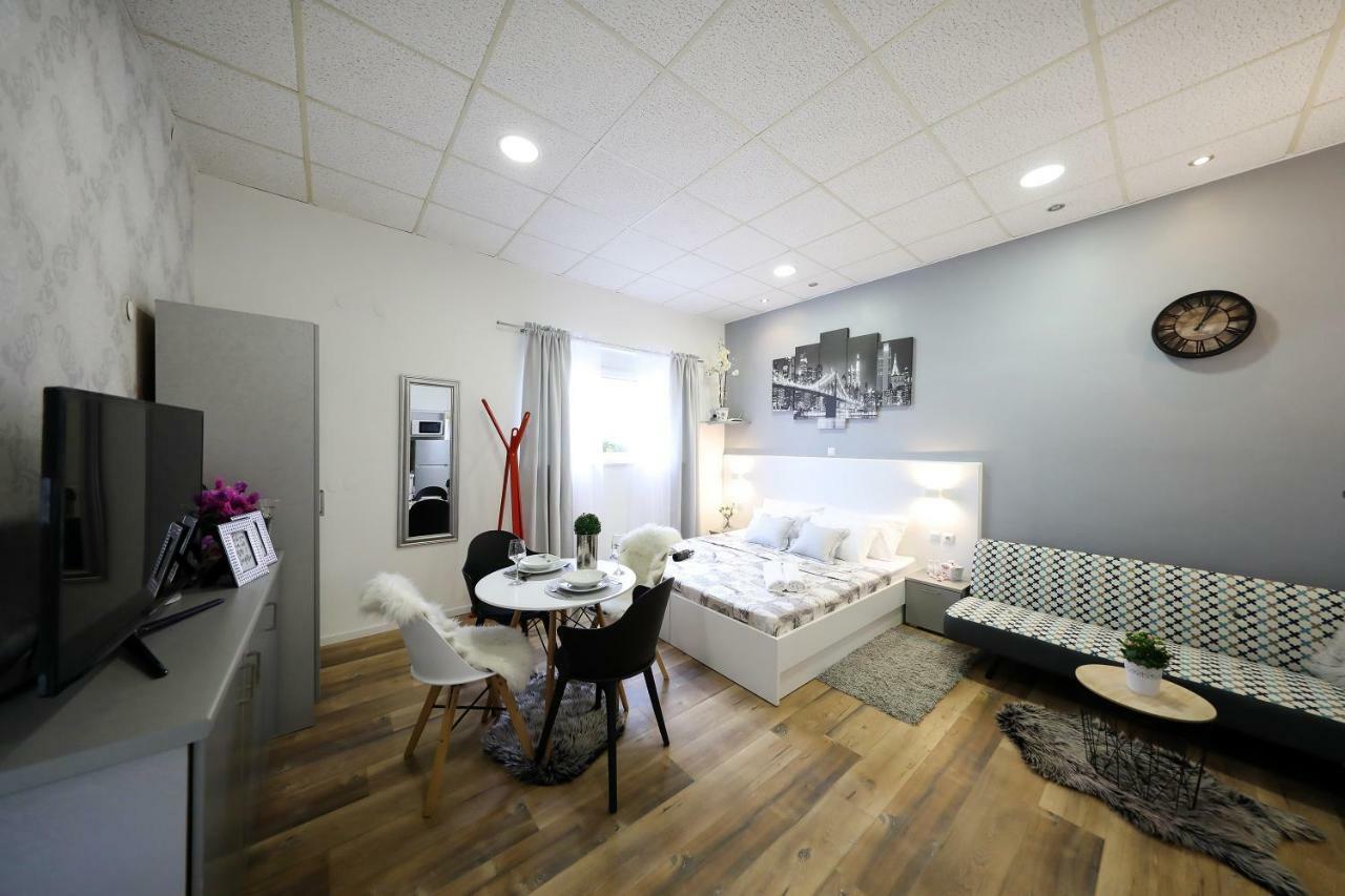 זאדאר Studio Apartman Summer Flower מראה חיצוני תמונה